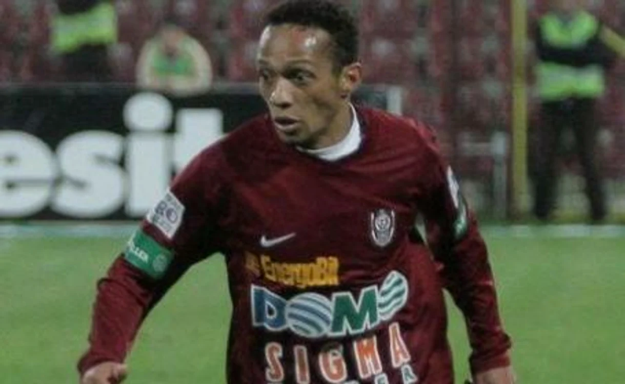
    Didi nu mai are loc la CFR Cluj şi a hotărât să părăsească echipa  