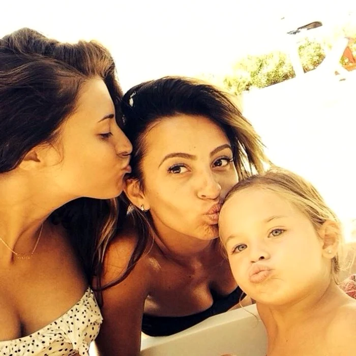 Giulia, Antonia şi fiica ei Maya au o relaţie foarte bună