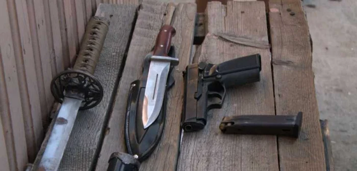 Percheziţiile au fost efectuate în mai multe comune