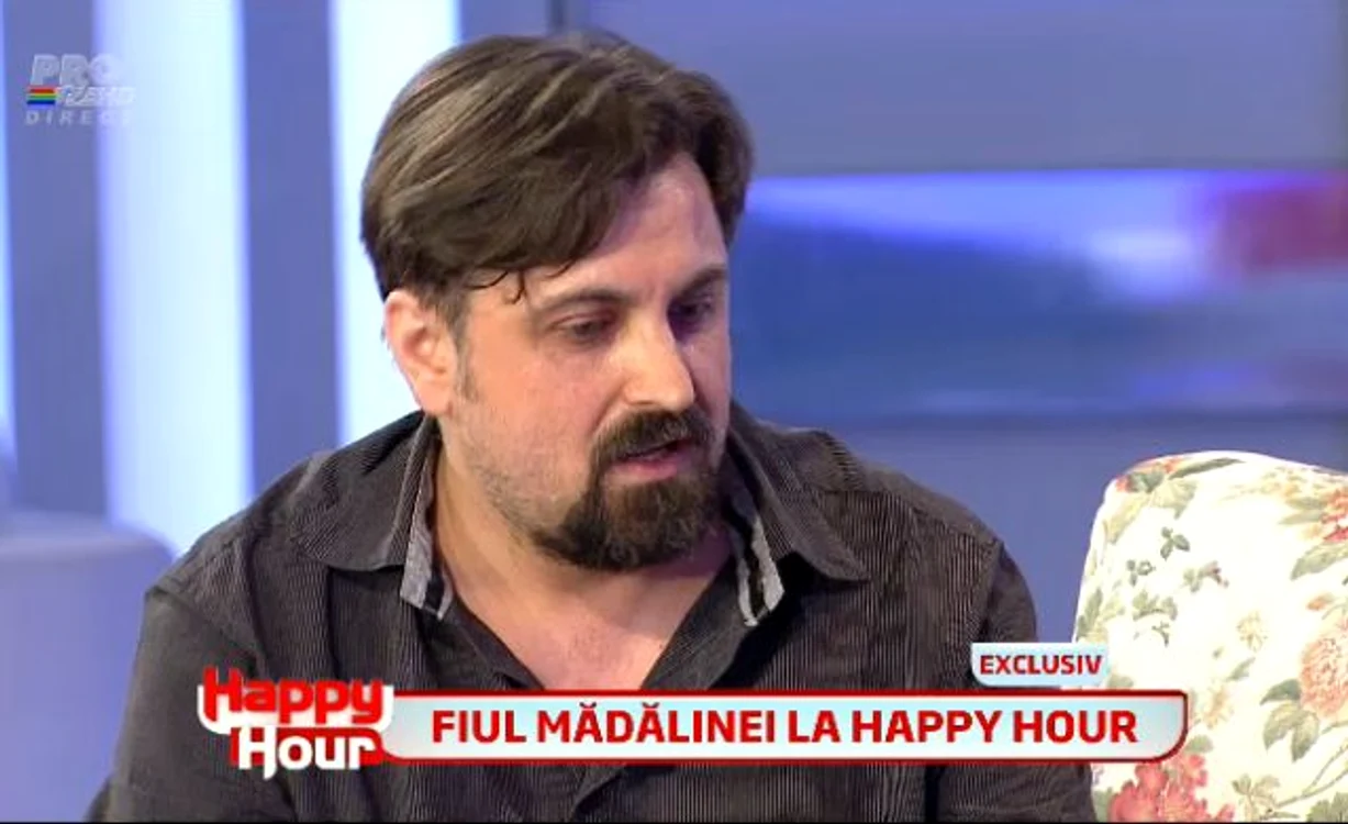 Petru, fiul Mădălinei Manole, a venit la emisiunea lui Măruţă. (Captură Pro TV)