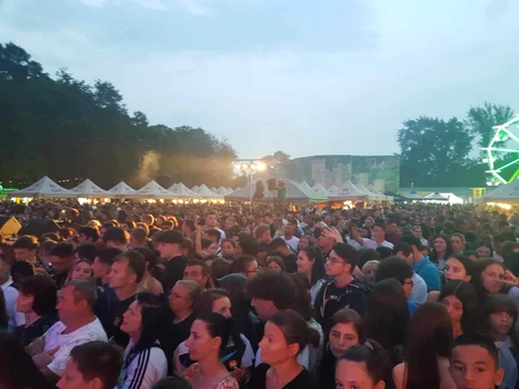 Festivalul Berii 1 jpg