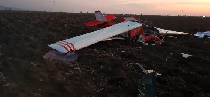 Avionul s-a prăbușit în apropiere de aerodromISU Arad