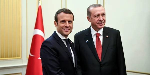 Emmanuel Macron şi Recep Tayyip Erdogan FOTO EPA