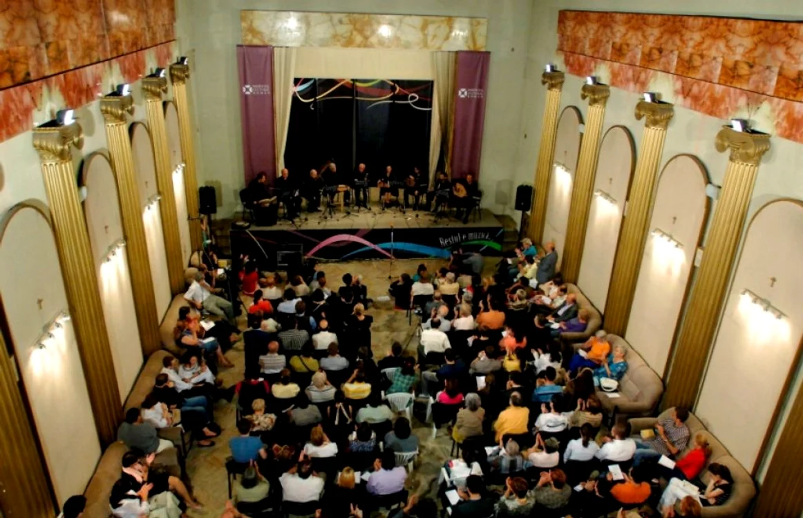 Sala Mare a Institutului Cultural Roman                                                                     FOTO: icr.ro