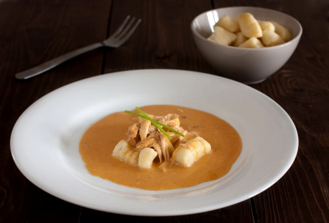 paprikas de pui gnocchi shutterstock 190903970 jpeg