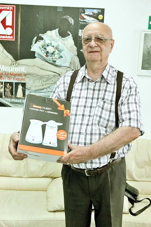 Ion Poenaru s-a ales  cu un set cu ibric  şi râşniţă