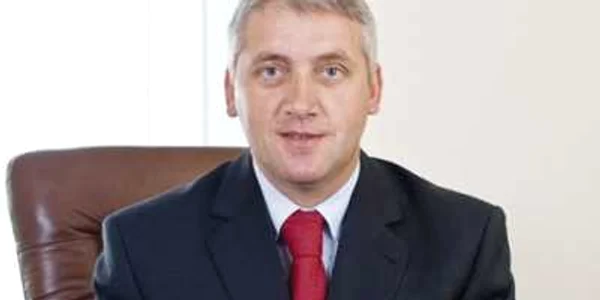 Adrian Ţuţuianu