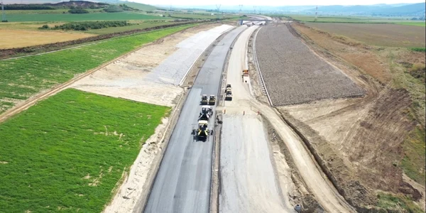 autostrada-transilvania-targu-mures-aeroport FOTO Cătălin Drulă