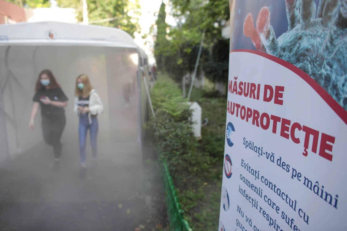 Bacalaureat 2020. Elevii au avut la dispoziție trei ore pentru a rezolva subiectele la proba de Limbă și Literatură Română Sursa foto: edupedu.ro