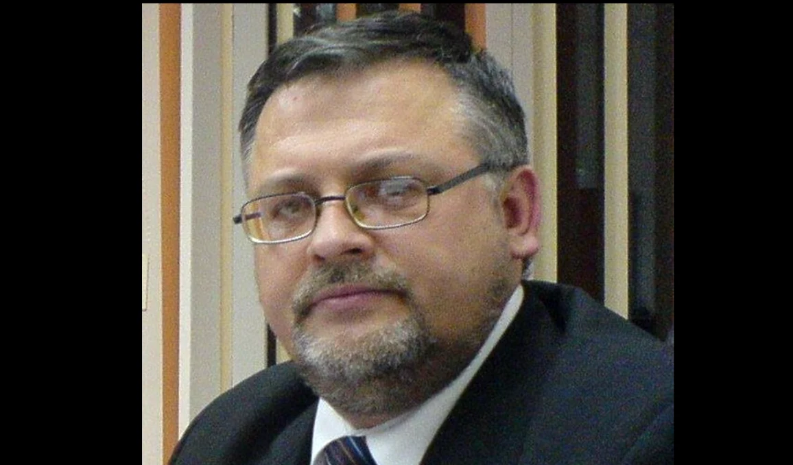 Profesorul Dinu Florinel, rectorul UPG Ploiești, a încetat din viață FOTO Facebook