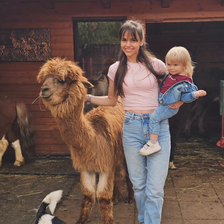 Georgiana Godină, soția lui Marian Godină arhiva personală (5) jpg