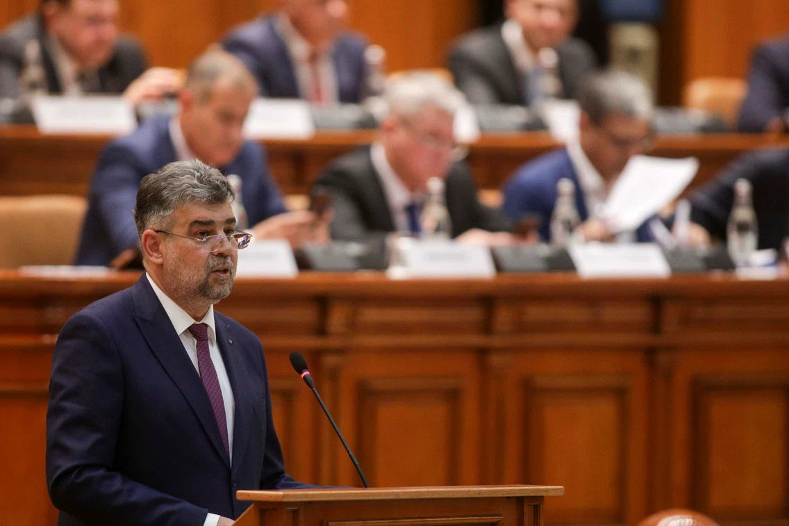 Ședința plenului reunit al Parlamentului României, în care deputații și senatorii votează pentru învestirea guvernului Marcel Ciolacu. FOTO Inquam Photos / George Călin