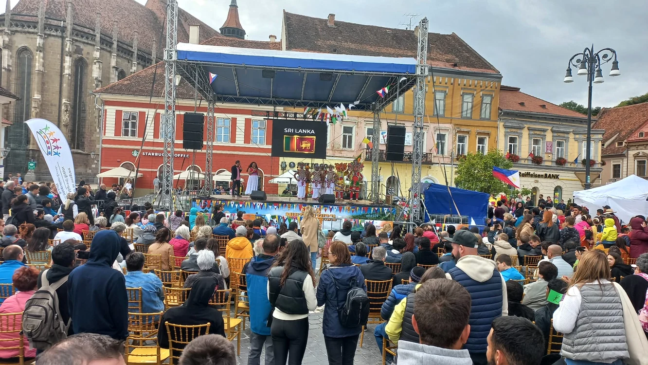 Peste 100.000 de cetățeni din alte județe s-au mutat la Brașov în 10 ani FOTO Ioan Buciumar