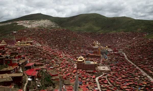 larung gar wikipedia jpg
