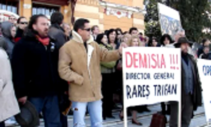 Protestul artiştilor la Operă