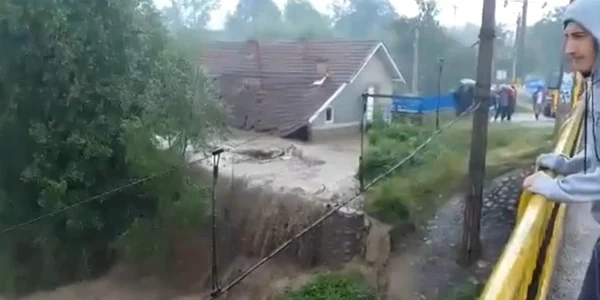 Inundaţie Novaci
