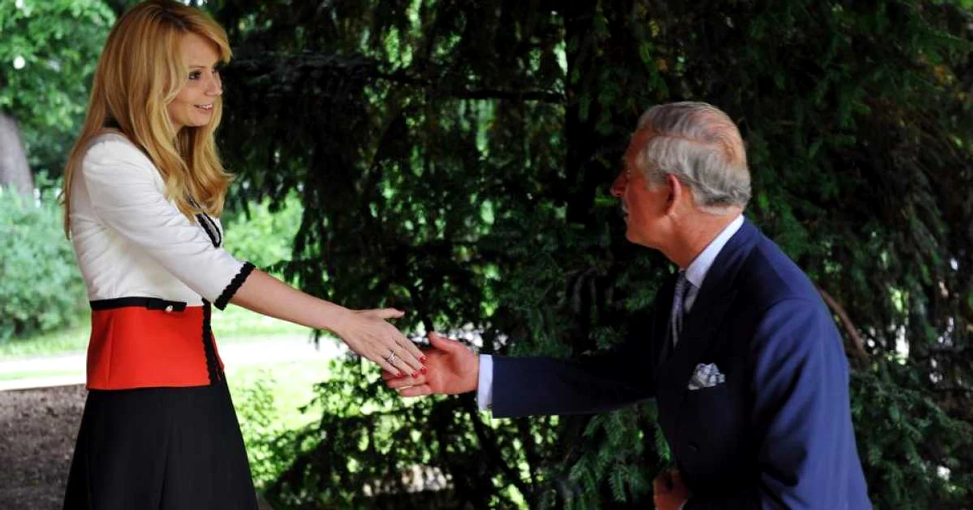 Daciana Sârbu şi prinţul Charles au discutat despre agricultura ecologică FOTO Facebook Daciana Sîrbu