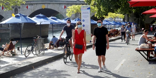 w1280 p16x9 2020 08 16T175423Z 937480042 RC25FI9QAKAB RTRMADP 3 HEALTH CORONAVIRUS FRANCE CASUALTIES jpg