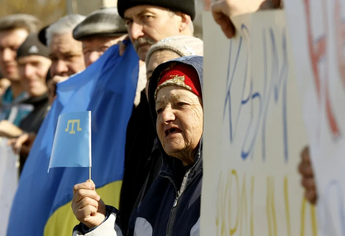 Tătari din Crimeea. FOTO: Reuters