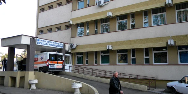 Spitalul Judetean din Bacau are cantina dupa o licitatie cu cantec