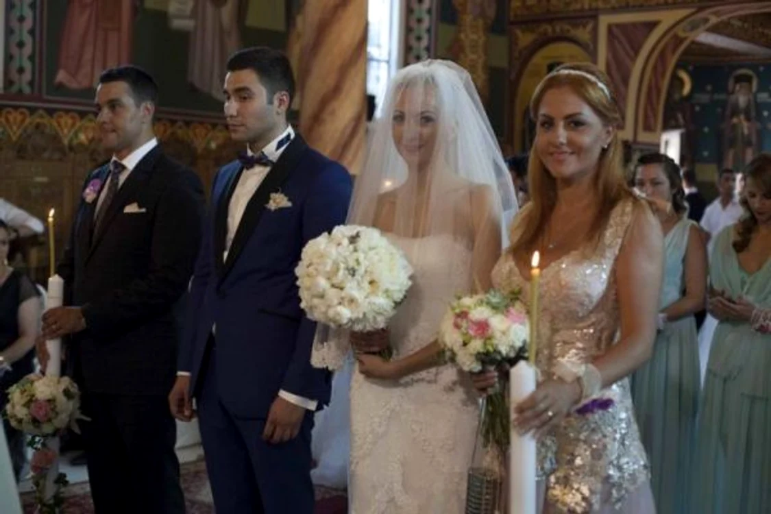 Oana Turcu si Cristi Brancu la altar, alaturi de mirii pe care i-au nasit