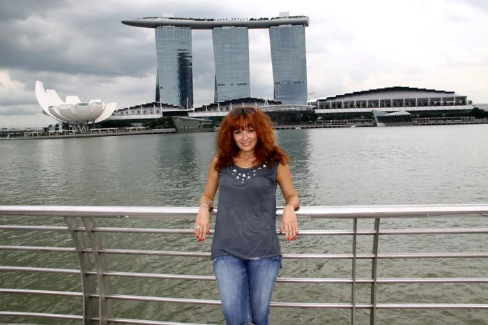 Anca Ţurcaşiu, vacanţă în Asia. (Foto: arhiva personală)