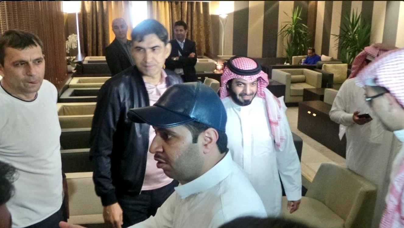 
    Victor Piţurcă s-a înţeles cu arabii pentru o nou perioadă pe banca lui Al Ittihad  