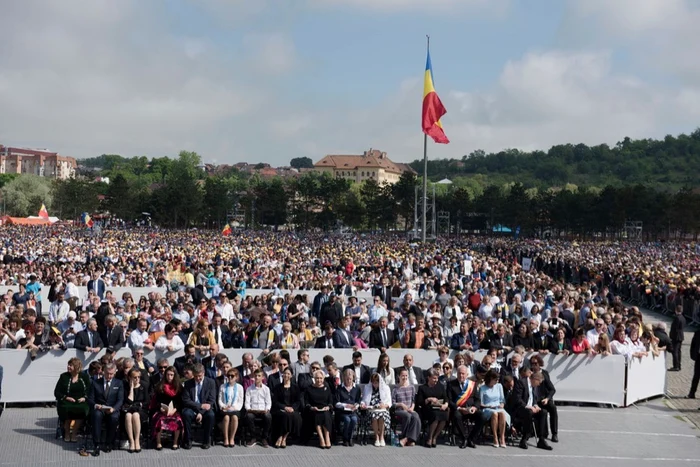 30 margareta radu la blaj papa francisc in romania 7 jpg jpeg