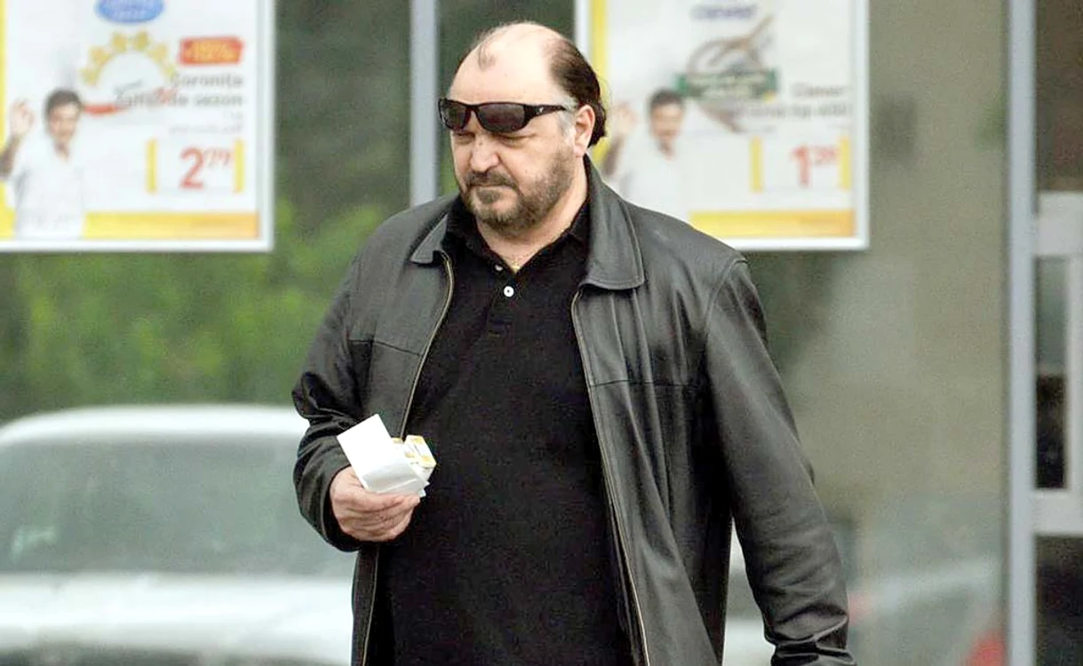 
    Victor Socaciu  n-a mai știut să fie  tată în adevăratul sens al cuvântului  după despărțirea de Marina Almășan  