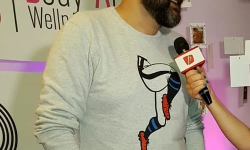 L am întâlnit pe Grasu XXL la un centru de sănătate și sport jpeg