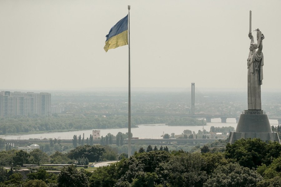 Doi morţi în cel mai amplu atac rusesc cu rachete şi drone asupra Kievului din primăvară