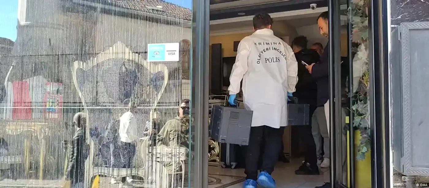 Anchetatorii au efectuat investigații ample în hotelul în care a fost cazată familia germană