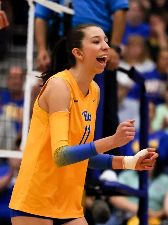 În primul ei an la Pittsburgh University, Dalia Vîrlan a jucat semifinala NCAA