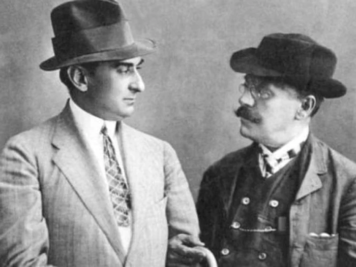 Deşi părea doar un urmaş ridicol al genialului dramaturg, Mateiu Caragiale se distinge ca un bun scriitor şi lasă posterităţii romanul ”Craii de Curtea Veche”