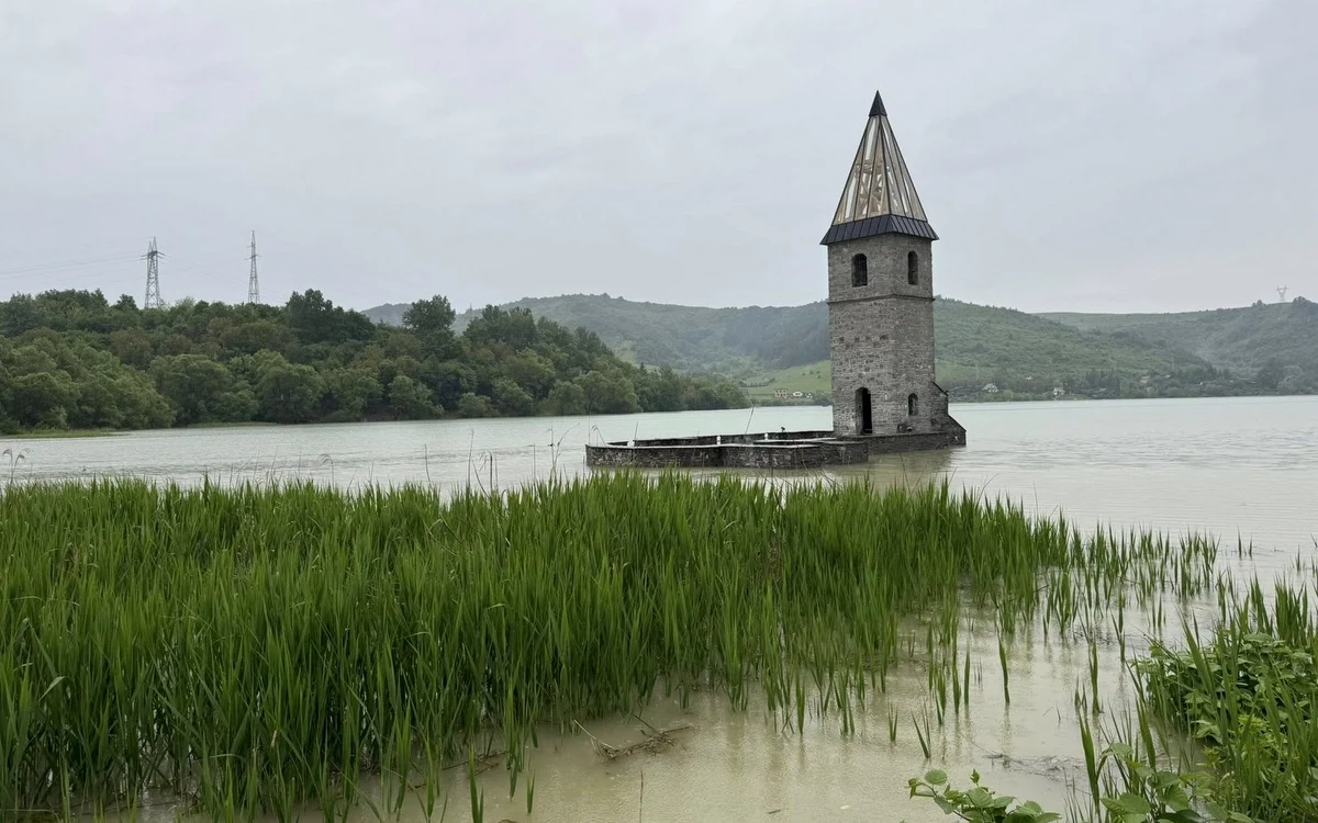 Lacul Bezid. Sursa Foto Csibi Attila Zoltán. Facebook