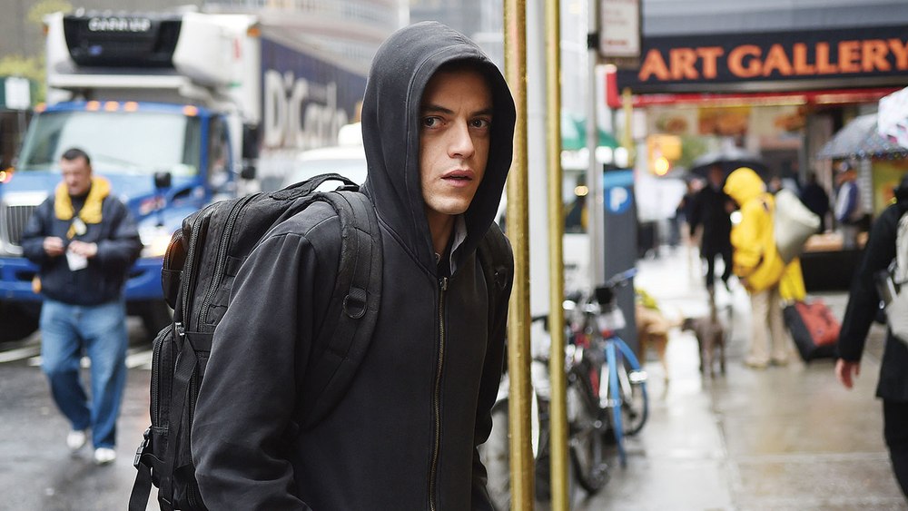 „Mr Robot”, serialul care îți poate arăta cum să te păzești de hackeri. Soluția inedită a unui cibernetician de top