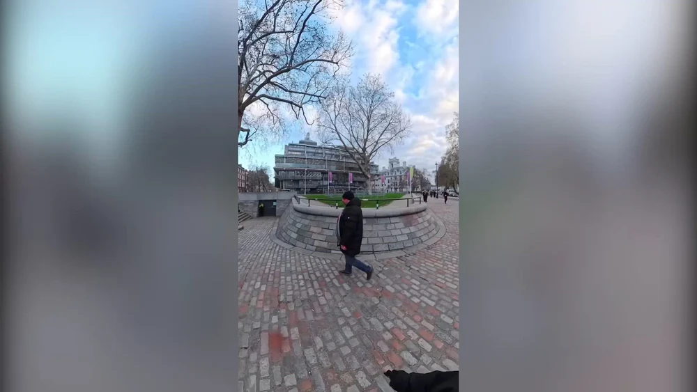 Momentul în care un hoț român a fost demascat de un influencer: „A furat în Irlanda, dar lucrurile nu păreau să meargă bine acolo, așa că s-a întors în Londra”