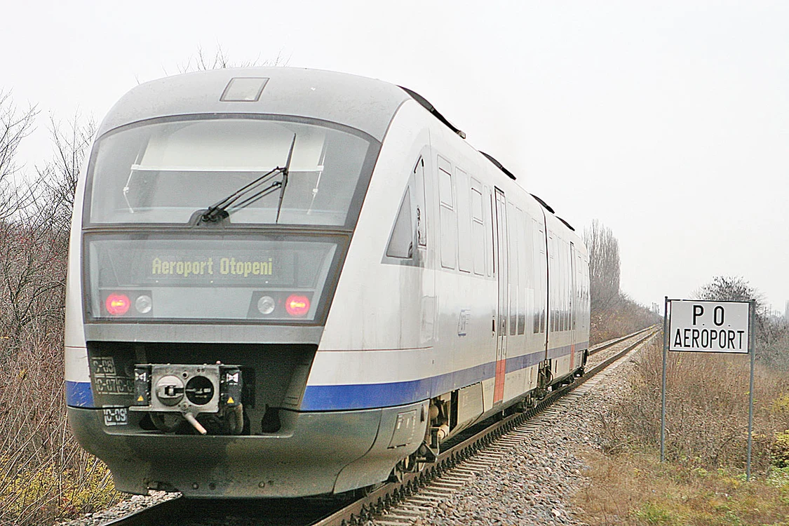 Trenul ar fi trebuit să ajungă  în Otopeni în mai 2020 