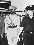 Sosirea lui Patrice Lumumba la New York, la 20 noiembrie 1961 (© Fotograaf Onbekend / Anefo / Wikimedia Commons)