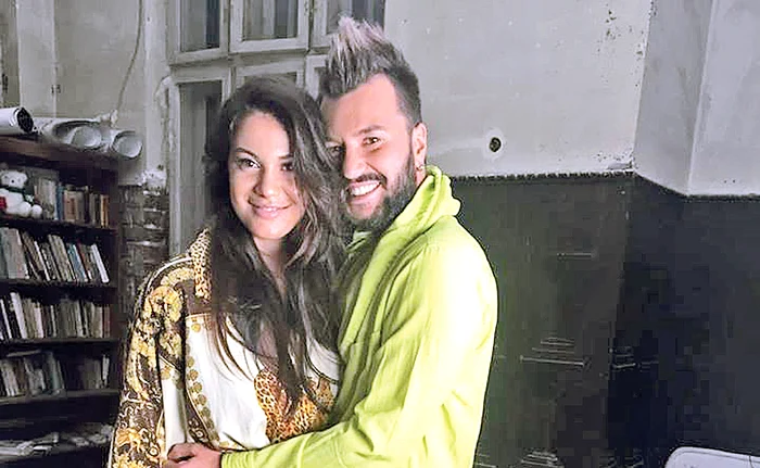 Betty, alături de hair-stylistul Marian Capet