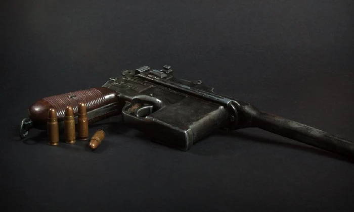 Mauser C 96 1050web jpg