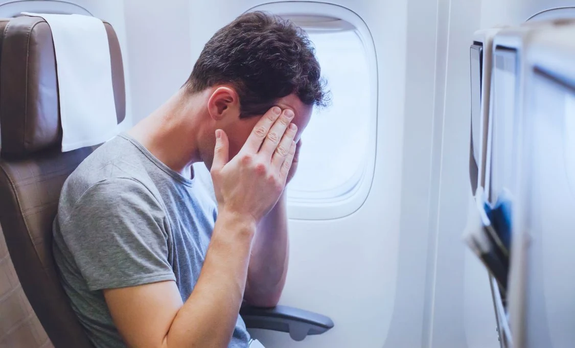 Cum poți dormi în avion FOTO: Arhivă, Adevărul