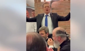 Ioan Aurel Pop la agapa preoteasca, captură video jpg