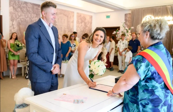 Irina Begu și cea mai importantă semnătură din viața ei (FOTO: Instagram)