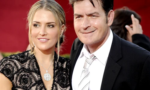 Brooke Mueller (38 de ani) și Charlie Sheen (50 de ani) au fost căsătoriți în perioada 2008   2011 jpeg