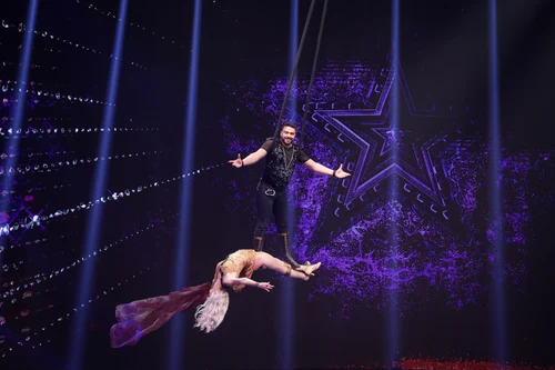 Duo Endless Love Foto 2 Pro TV jpg