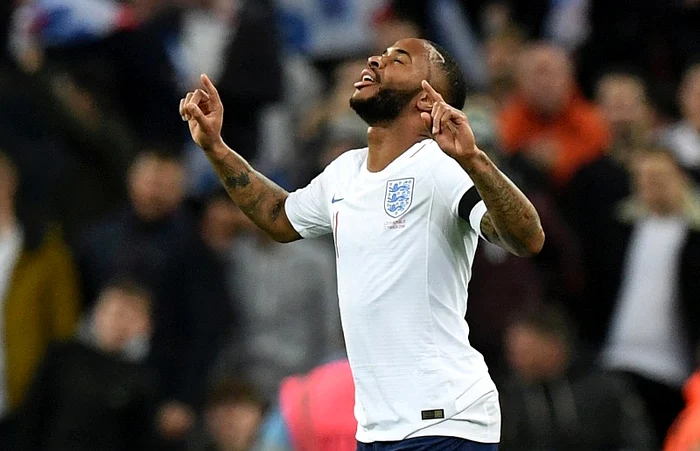 Raheem Sterling exultă după tripla saFoto: EPA