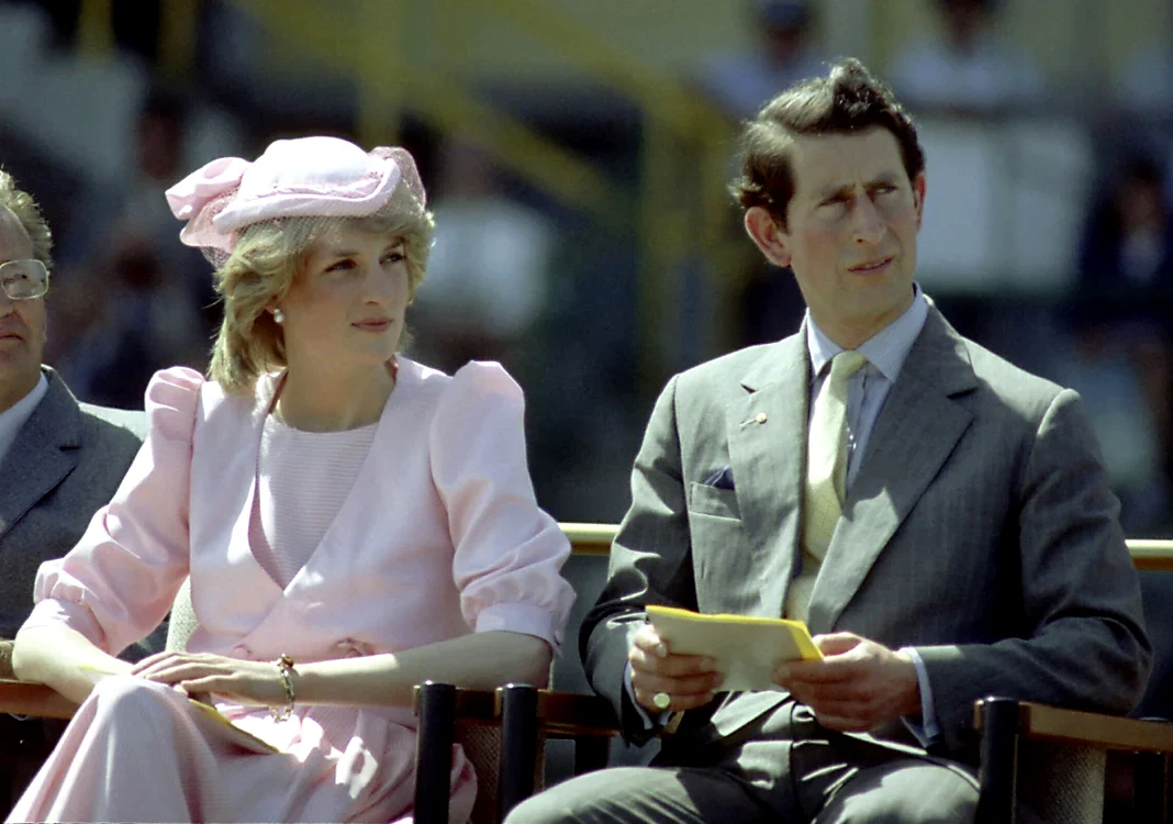 Lady Di anunța că liniștea Regelui Charles va fi distrusă după încoronare / foto: arhivă Click!