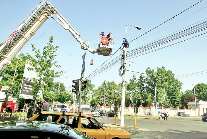 2011 Considera că a fost nedreptăţit în  cazul unui proces pe care l-a avut  împotriva firmei la care a muncit