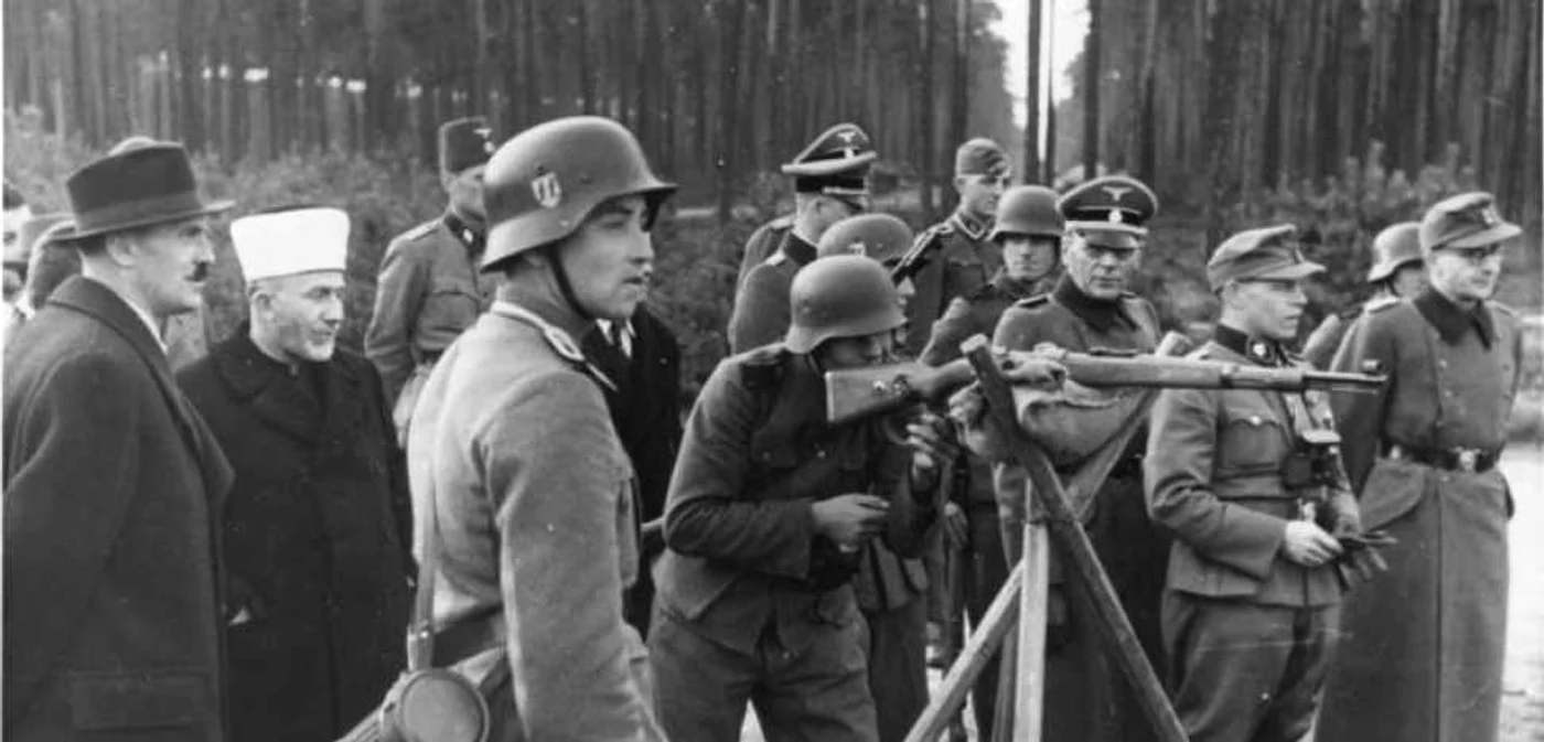Soldaţii români au îmbrăcat uniformele SS FOTO Wikipedia